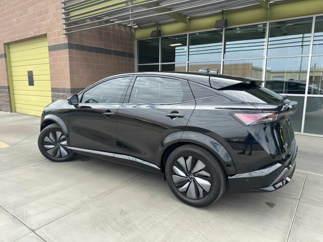 Чорний Ніссан Інша, об'ємом двигуна 0 л та пробігом 25 тис. км за 18400 $, фото 6 на Automoto.ua