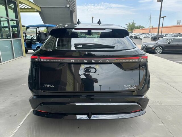 Чорний Ніссан Інша, об'ємом двигуна 0 л та пробігом 25 тис. км за 18400 $, фото 5 на Automoto.ua