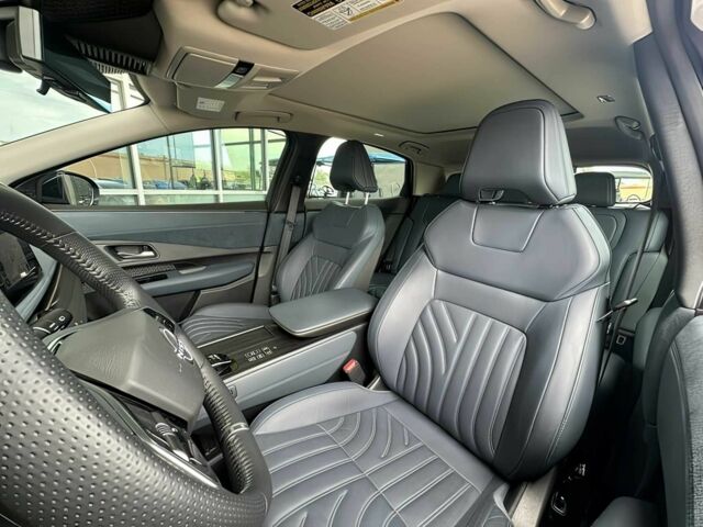 Чорний Ніссан Інша, об'ємом двигуна 0 л та пробігом 25 тис. км за 18400 $, фото 8 на Automoto.ua