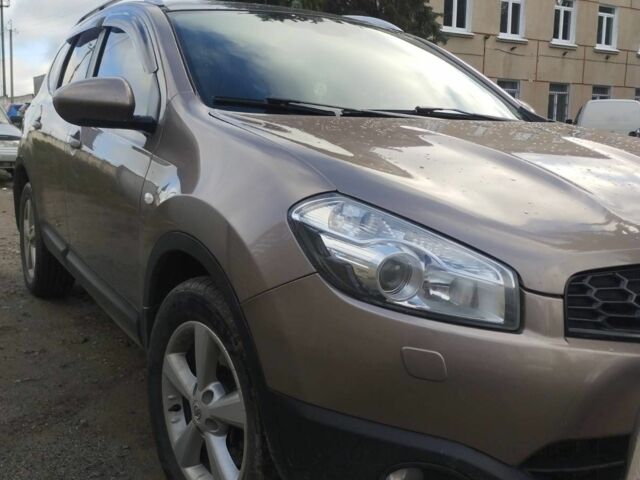 Коричневий Ніссан Інша, об'ємом двигуна 1.6 л та пробігом 400 тис. км за 10500 $, фото 3 на Automoto.ua