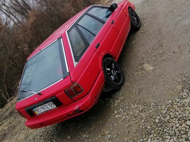 Червоний Ніссан Інша, об'ємом двигуна 1.6 л та пробігом 278 тис. км за 1100 $, фото 6 на Automoto.ua