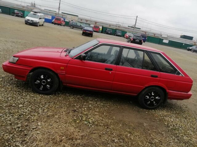 Червоний Ніссан Інша, об'ємом двигуна 1.6 л та пробігом 278 тис. км за 1100 $, фото 9 на Automoto.ua