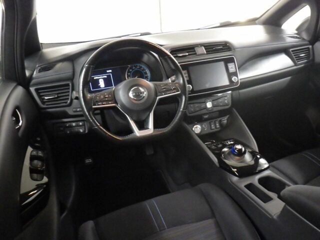 Червоний Ніссан Інша, об'ємом двигуна 0 л та пробігом 117 тис. км за 14500 $, фото 8 на Automoto.ua