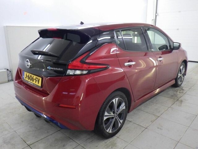 Червоний Ніссан Інша, об'ємом двигуна 0 л та пробігом 117 тис. км за 14500 $, фото 5 на Automoto.ua