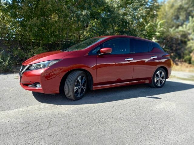 Червоний Ніссан Інша, об'ємом двигуна 0 л та пробігом 117 тис. км за 14500 $, фото 3 на Automoto.ua