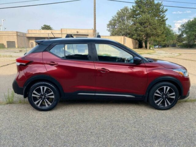 Красный Ниссан Другая, объемом двигателя 1.6 л и пробегом 45 тыс. км за 3200 $, фото 4 на Automoto.ua