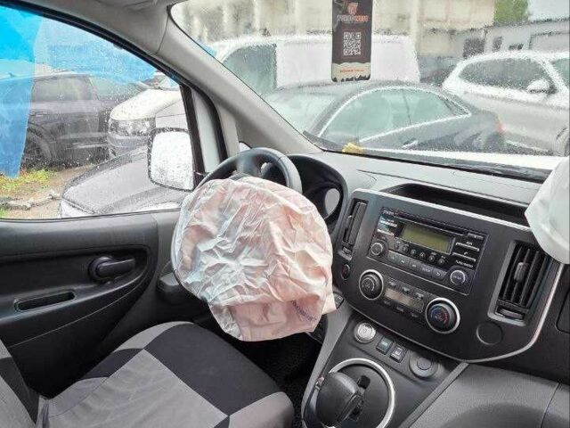 Ніссан Інша, об'ємом двигуна 0 л та пробігом 0 тис. км за 4800 $, фото 6 на Automoto.ua