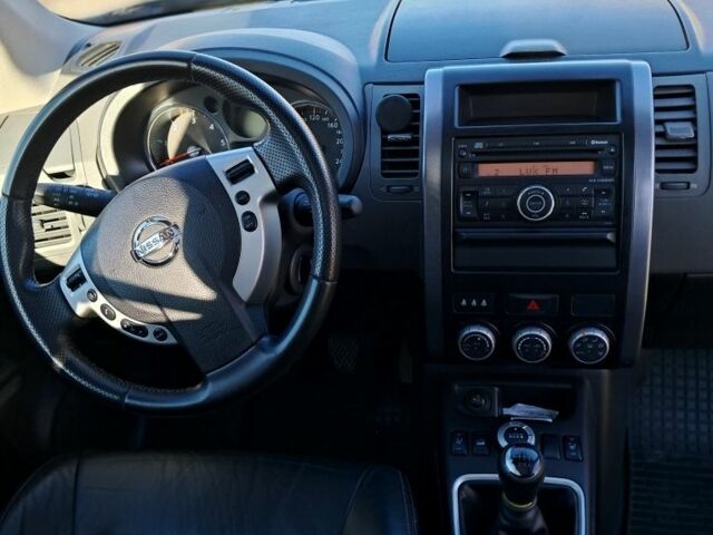 Ниссан Другая, объемом двигателя 0 л и пробегом 0 тыс. км за 10000 $, фото 6 на Automoto.ua