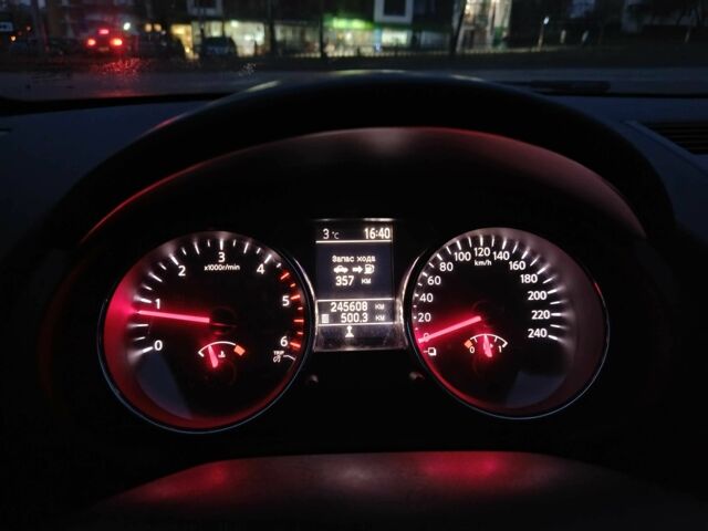 Ніссан Інша, об'ємом двигуна 0 л та пробігом 0 тис. км за 10800 $, фото 6 на Automoto.ua