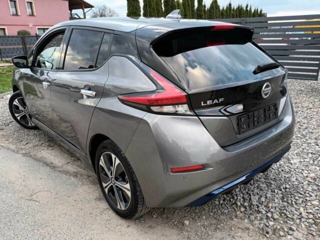 Серый Ниссан Другая, объемом двигателя 0 л и пробегом 35 тыс. км за 12000 $, фото 1 на Automoto.ua