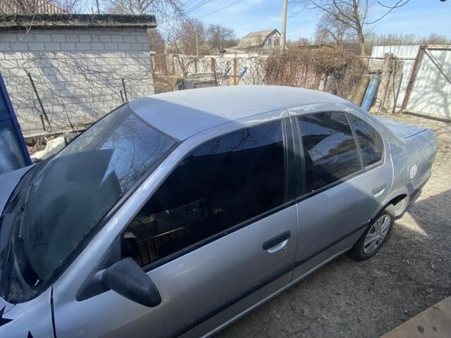 Серый Ниссан Другая, объемом двигателя 2 л и пробегом 390 тыс. км за 1300 $, фото 5 на Automoto.ua