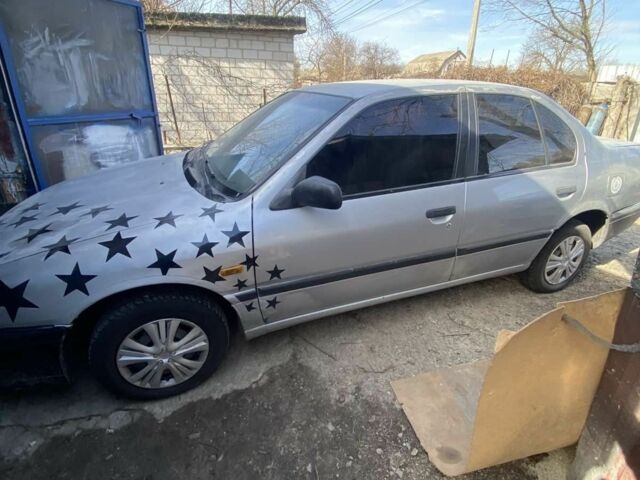 Серый Ниссан Другая, объемом двигателя 2 л и пробегом 390 тыс. км за 1300 $, фото 3 на Automoto.ua