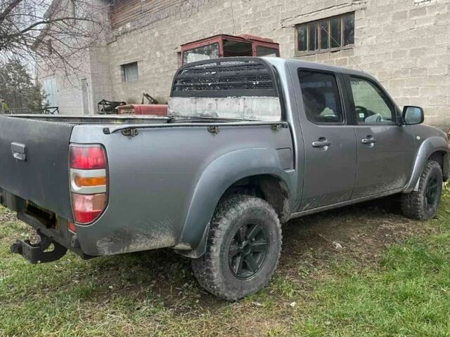 Сірий Ніссан Інша, об'ємом двигуна 0 л та пробігом 134 тис. км за 5800 $, фото 1 на Automoto.ua