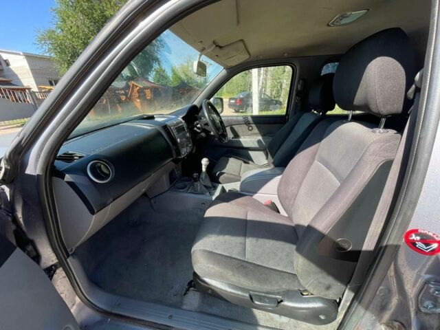 Сірий Ніссан Інша, об'ємом двигуна 0 л та пробігом 134 тис. км за 5800 $, фото 7 на Automoto.ua