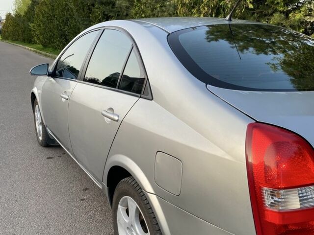 Сірий Ніссан Інша, об'ємом двигуна 2 л та пробігом 318 тис. км за 3700 $, фото 3 на Automoto.ua