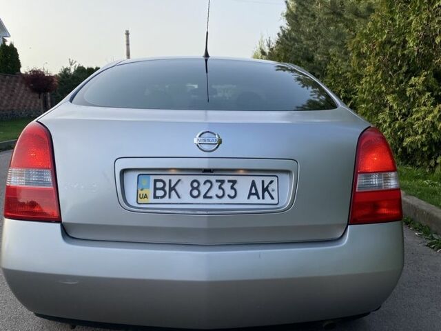 Сірий Ніссан Інша, об'ємом двигуна 2 л та пробігом 318 тис. км за 3700 $, фото 4 на Automoto.ua