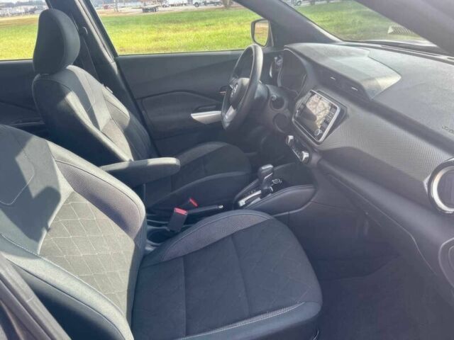 Серый Ниссан Другая, объемом двигателя 1.6 л и пробегом 33 тыс. км за 5500 $, фото 8 на Automoto.ua