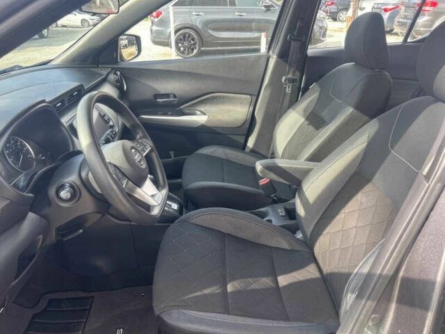 Серый Ниссан Другая, объемом двигателя 1.6 л и пробегом 33 тыс. км за 5500 $, фото 6 на Automoto.ua