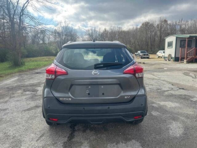 Серый Ниссан Другая, объемом двигателя 1.6 л и пробегом 33 тыс. км за 5500 $, фото 5 на Automoto.ua