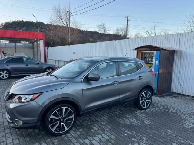 Серый Ниссан Другая, объемом двигателя 2 л и пробегом 121 тыс. км за 13000 $, фото 2 на Automoto.ua