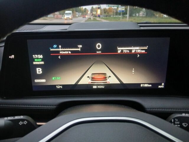 Сірий Ніссан Інша, об'ємом двигуна 0 л та пробігом 8 тис. км за 35000 $, фото 4 на Automoto.ua