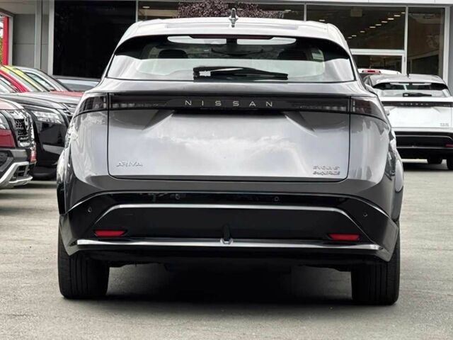 Сірий Ніссан Інша, об'ємом двигуна 0 л та пробігом 19 тис. км за 18000 $, фото 4 на Automoto.ua