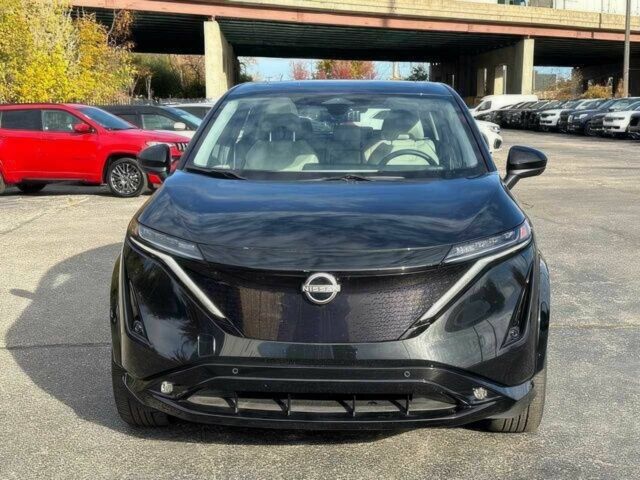 Серый Ниссан Другая, объемом двигателя 0 л и пробегом 26 тыс. км за 15900 $, фото 1 на Automoto.ua