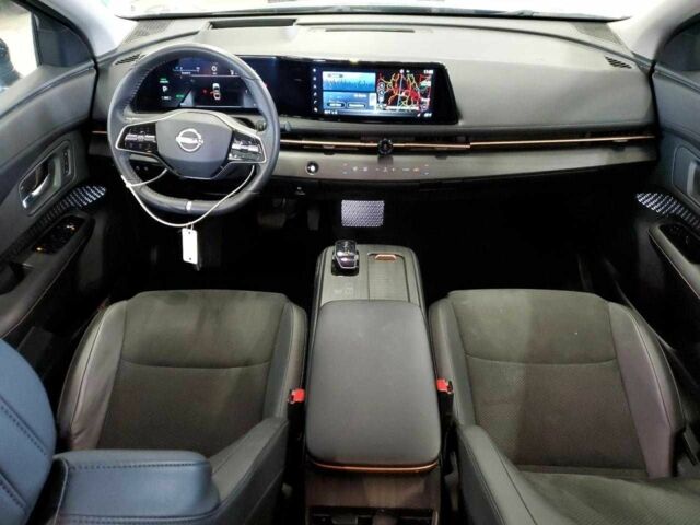 Серый Ниссан Другая, объемом двигателя 0 л и пробегом 34 тыс. км за 22000 $, фото 7 на Automoto.ua