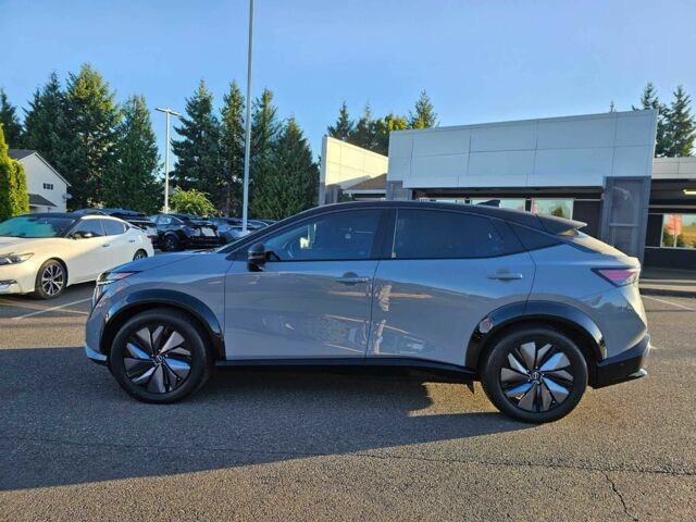 Сірий Ніссан Інша, об'ємом двигуна 0 л та пробігом 12 тис. км за 28000 $, фото 3 на Automoto.ua