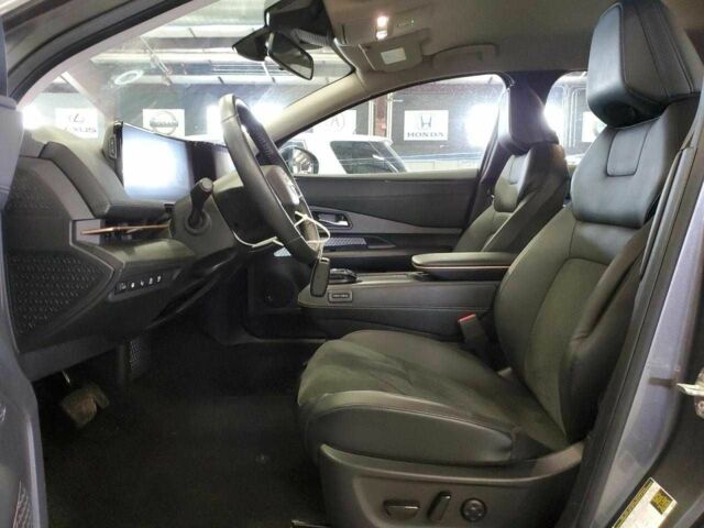 Серый Ниссан Другая, объемом двигателя 0 л и пробегом 34 тыс. км за 22000 $, фото 6 на Automoto.ua