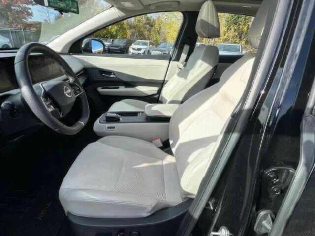 Серый Ниссан Другая, объемом двигателя 0 л и пробегом 26 тыс. км за 15900 $, фото 6 на Automoto.ua