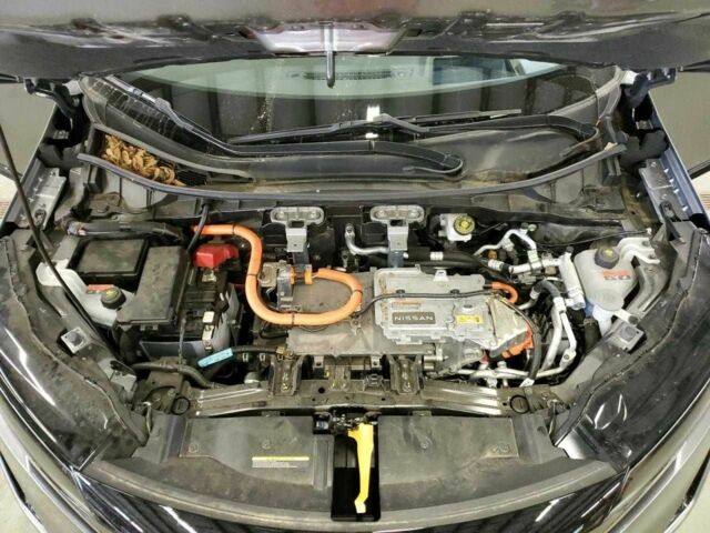 Серый Ниссан Другая, объемом двигателя 0 л и пробегом 34 тыс. км за 22000 $, фото 11 на Automoto.ua