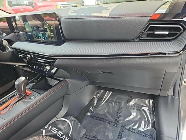 Серый Ниссан Другая, объемом двигателя 0 л и пробегом 34 тыс. км за 16300 $, фото 5 на Automoto.ua