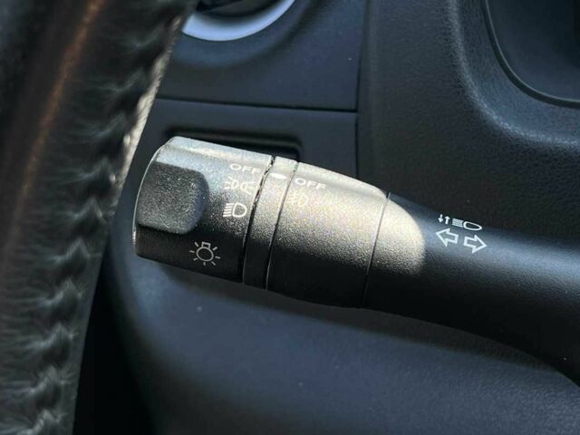 Синій Ніссан Інша, об'ємом двигуна 1.6 л та пробігом 104 тис. км за 9400 $, фото 22 на Automoto.ua