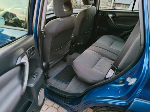 Синий Ниссан Другая, объемом двигателя 2 л и пробегом 270 тыс. км за 4971 $, фото 4 на Automoto.ua