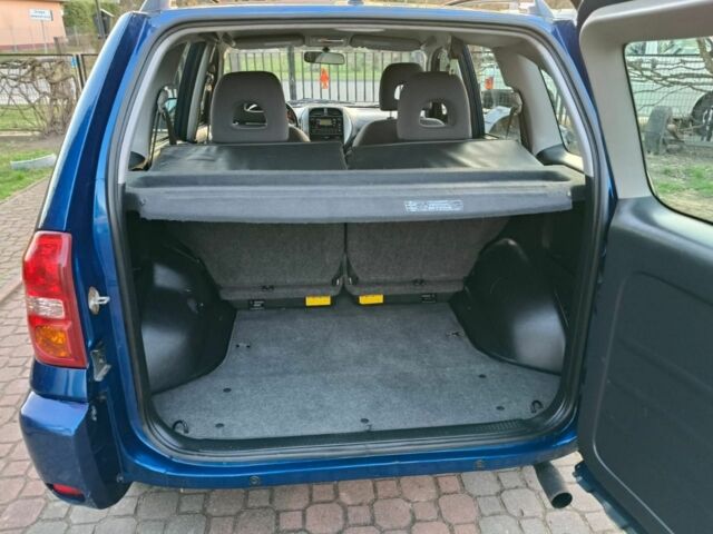 Синий Ниссан Другая, объемом двигателя 2 л и пробегом 270 тыс. км за 4971 $, фото 3 на Automoto.ua