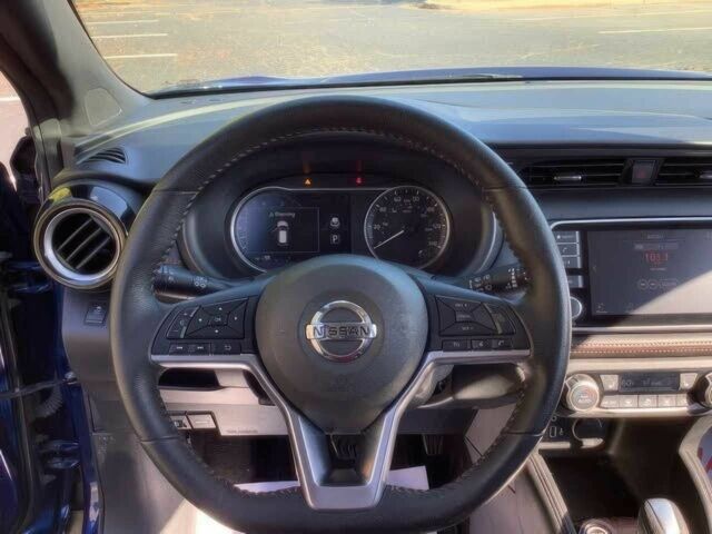 Синій Ніссан Інша, об'ємом двигуна 1.6 л та пробігом 45 тис. км за 8000 $, фото 7 на Automoto.ua