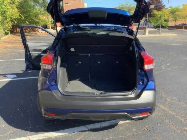 Синій Ніссан Інша, об'ємом двигуна 1.6 л та пробігом 45 тис. км за 8000 $, фото 10 на Automoto.ua