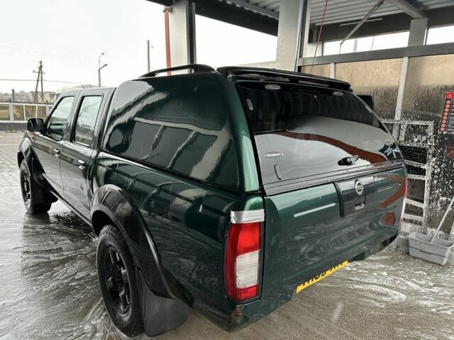 Зеленый Ниссан Другая, объемом двигателя 2.5 л и пробегом 118 тыс. км за 5500 $, фото 3 на Automoto.ua