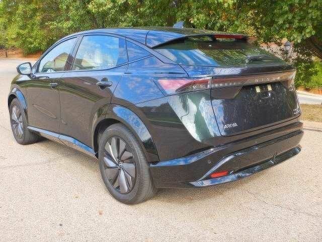 Зелений Ніссан Інша, об'ємом двигуна 0 л та пробігом 20 тис. км за 13900 $, фото 7 на Automoto.ua