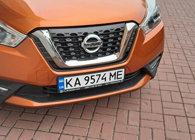 Помаранчевий Ніссан Інша, об'ємом двигуна 1.6 л та пробігом 35 тис. км за 15800 $, фото 3 на Automoto.ua