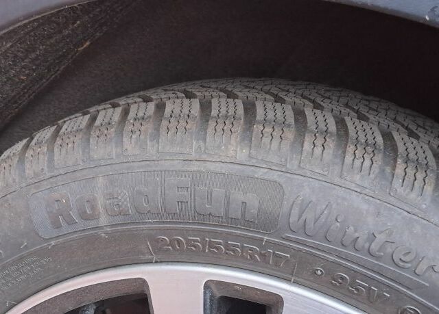 Помаранчевий Ніссан Інша, об'ємом двигуна 1.6 л та пробігом 35 тис. км за 15800 $, фото 17 на Automoto.ua