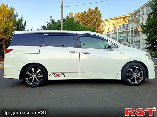 Білий Ніссан Ельгранд, об'ємом двигуна 2.5 л та пробігом 90 тис. км за 16900 $, фото 6 на Automoto.ua