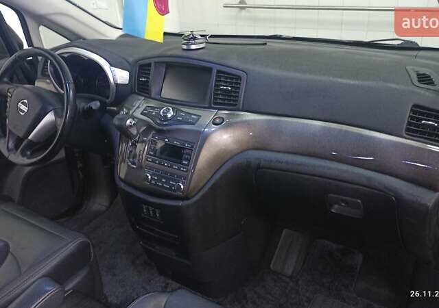 Черный Ниссан Эльгранд, объемом двигателя 2.5 л и пробегом 140 тыс. км за 14000 $, фото 10 на Automoto.ua