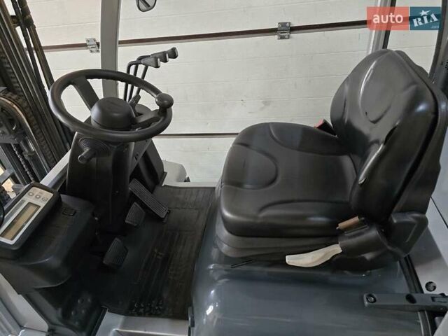 Сірий Ніссан ФД, об'ємом двигуна 3.2 л та пробігом 0 тис. км за 14658 $, фото 19 на Automoto.ua
