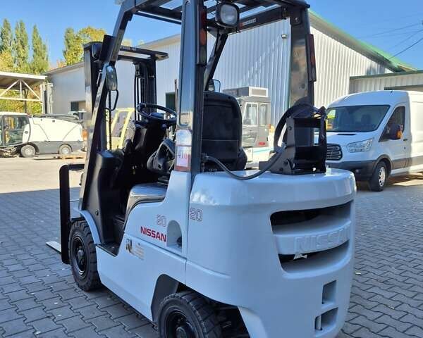 Білий Ніссан ФГ, об'ємом двигуна 2.1 л та пробігом 0 тис. км за 9200 $, фото 2 на Automoto.ua