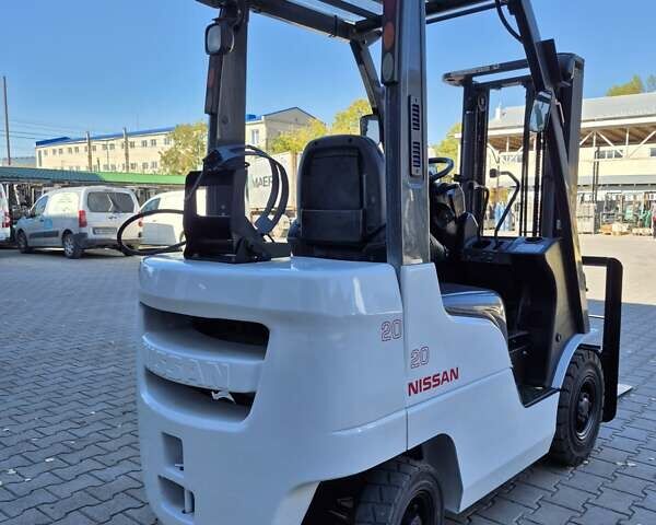 Білий Ніссан ФГ, об'ємом двигуна 2.1 л та пробігом 0 тис. км за 9200 $, фото 1 на Automoto.ua