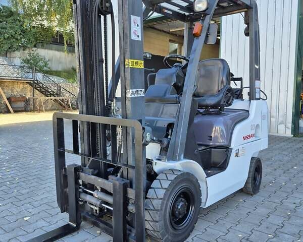 Білий Ніссан ФГ, об'ємом двигуна 2.1 л та пробігом 0 тис. км за 9200 $, фото 6 на Automoto.ua