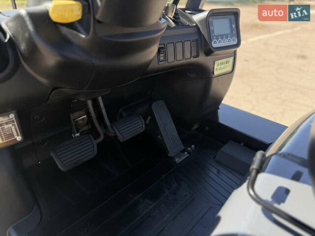 Белый Ниссан ФГ, объемом двигателя 0 л и пробегом 6 тыс. км за 11800 $, фото 9 на Automoto.ua