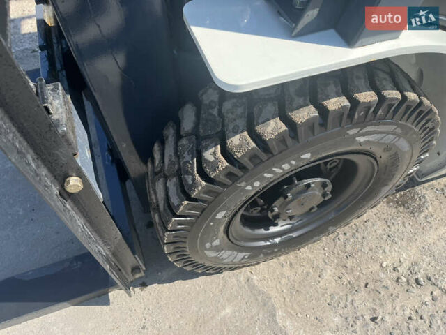 Ниссан ФГ, объемом двигателя 0 л и пробегом 7 тыс. км за 12500 $, фото 3 на Automoto.ua